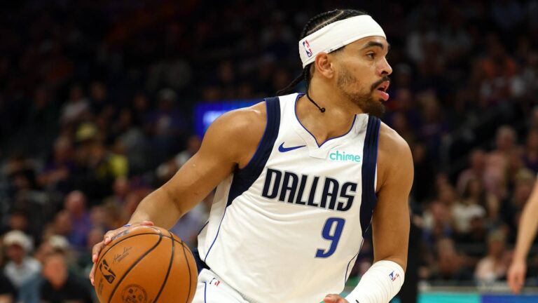 3 Overreactions From Mavericks' Summer League Loss to Lakers - Sports Illustrated