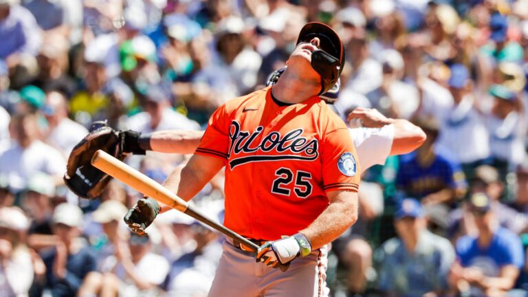These teams in the AL Wild Card standings will fall out of the MLB Playoff Picture - FanSided