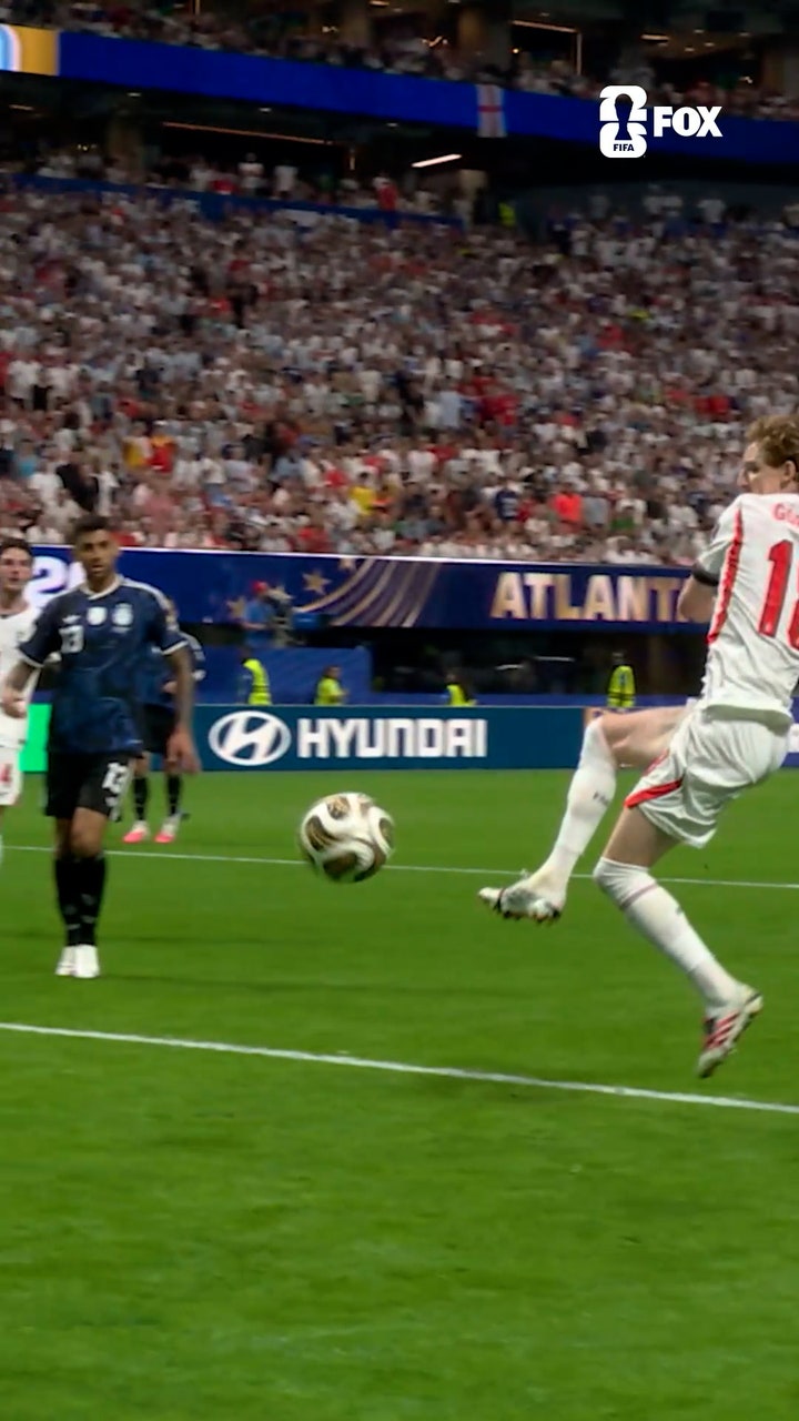 Anthony Gordon scores his first FIFA World Cup goal in style 🏴󠁧󠁢󠁥󠁮󠁧󠁿 - FOX Sports