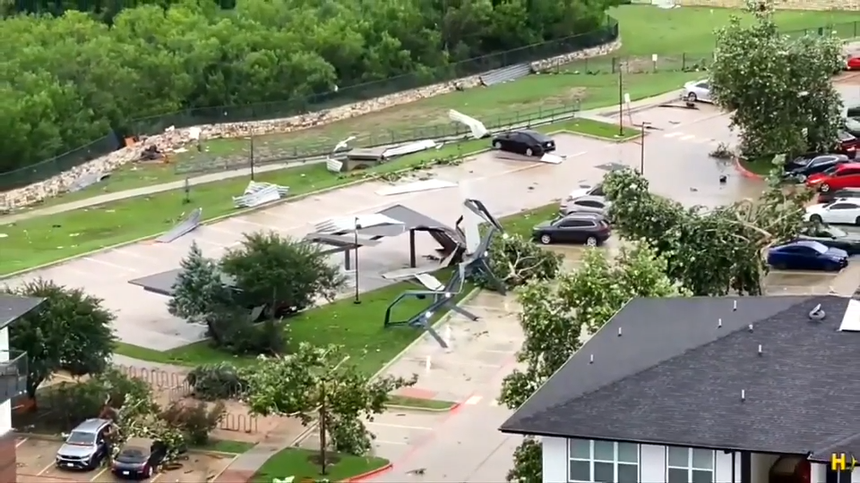 Flooding forces evacuations in parts of South Texas as slow-moving storms swamp the region - WSVN