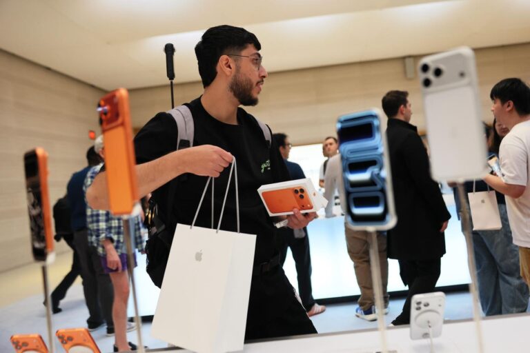 iPhone 18 Release Date: Spring Delay Boosts Autumn iPhone 18 Pro Sales - Forbes