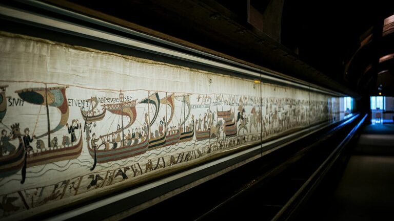 Bayeux Tapestry arrives at British Museum after historic transfer - Euronews.com
