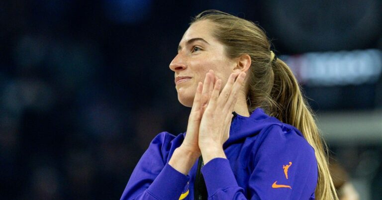 Iowa Women's Basketball: Kate Martin Earns Standard Contract With LA Sparks - 247Sports