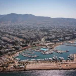 Teeth Bared in Greece's Bear-human Showdown - Asharq Al-Awsat English