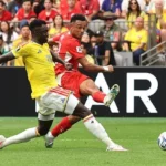 سويسرا ضد كولومبيا 0-0 (نهاية الشوط الأول): بداية الشوط الثاني - Vietnam.vn
