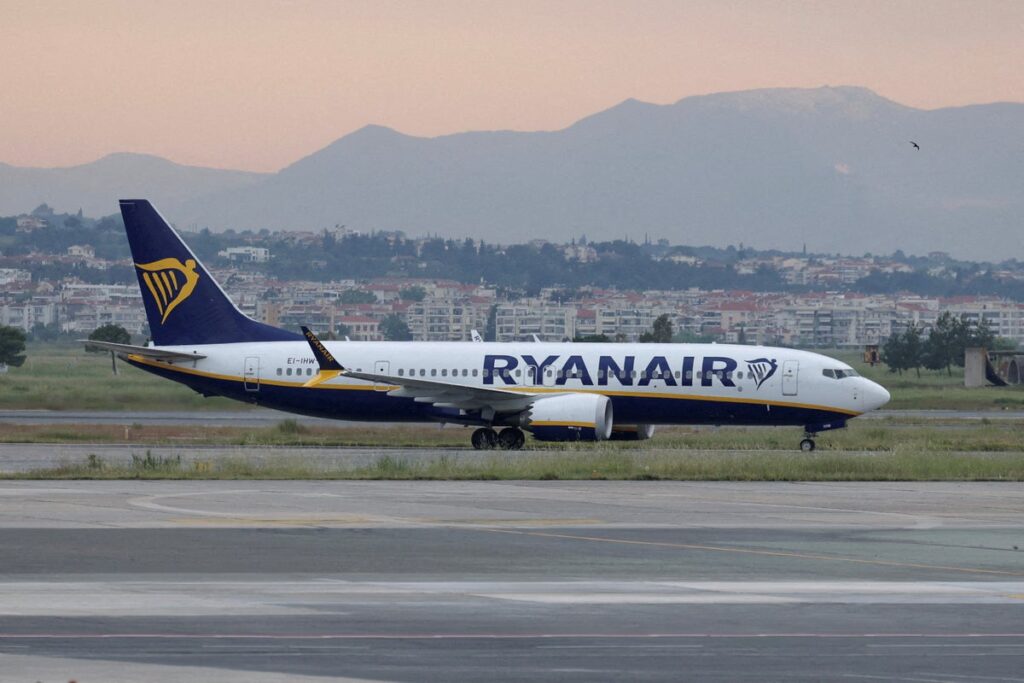Man ‘rescued by wife after being sucked out of window’ on Ryanair flight after it detached in mid-air - The Independent