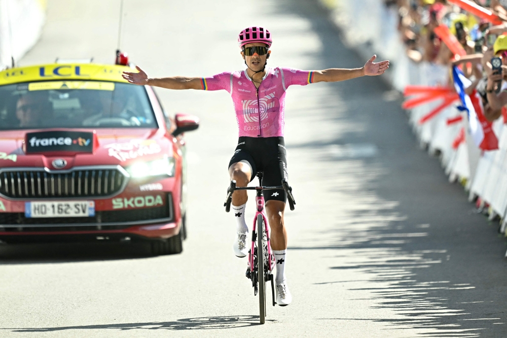 Carapaz wins Tour de France 18th stage - The Peninsula Qatar