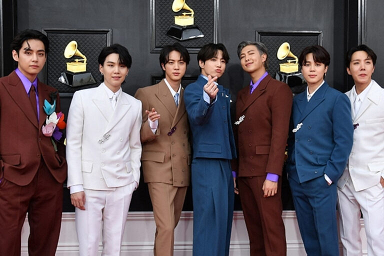 "Grammy and BTS: Who Needs Whom More?" Foreign Media and Global Fan Boycott Reactions [K-EYES] - starnewskorea.com