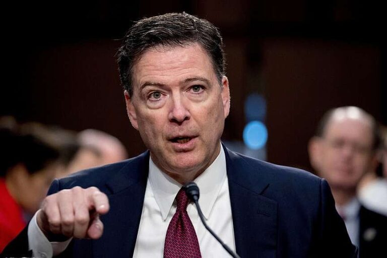 Comey case officials omitted key facts, defense lawyers say - The Arkansas Democrat-Gazette