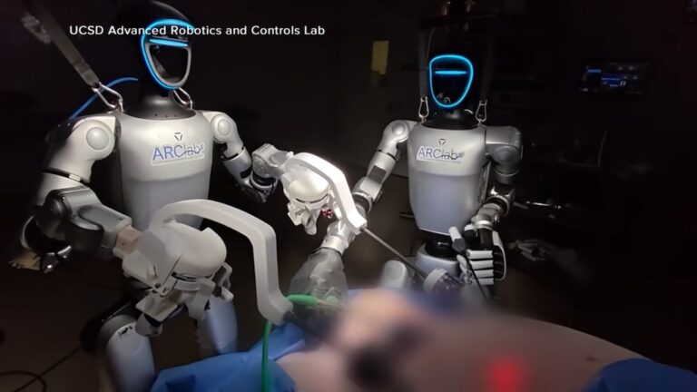 Video Humanoid robots perform surgery - ABC News - Breaking News, Latest News and Videos