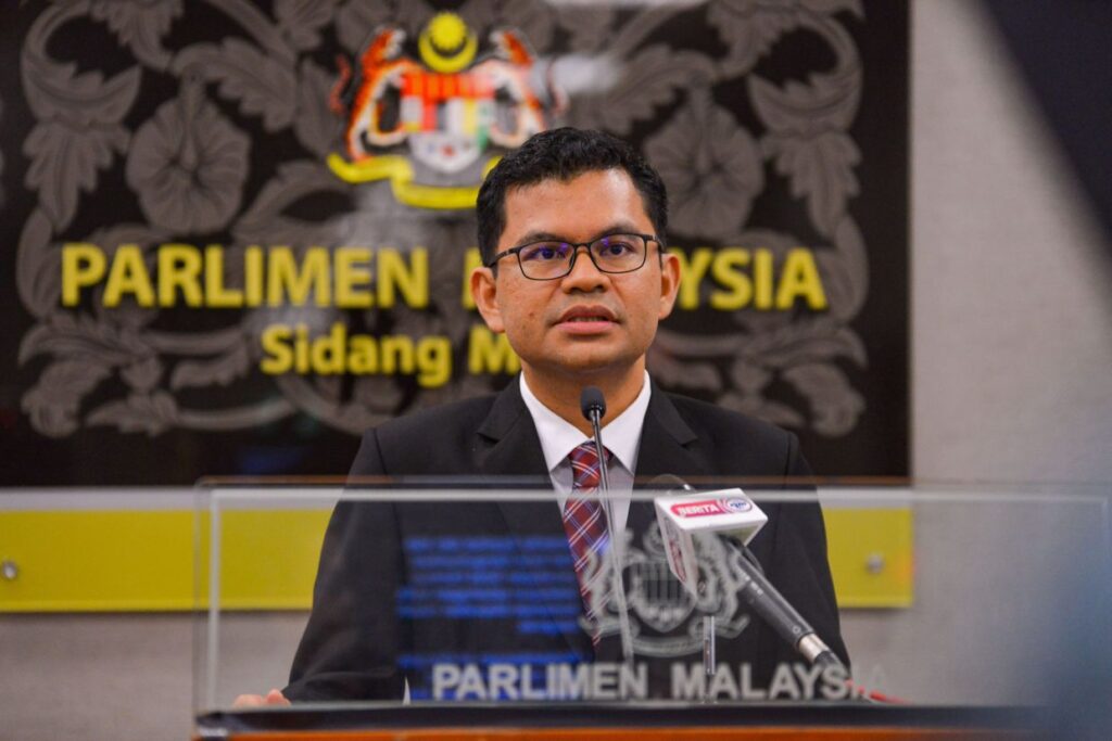 Malaysia's petrol supply stable despite renewed US-Iran conflict, says Economy Minister - The Star