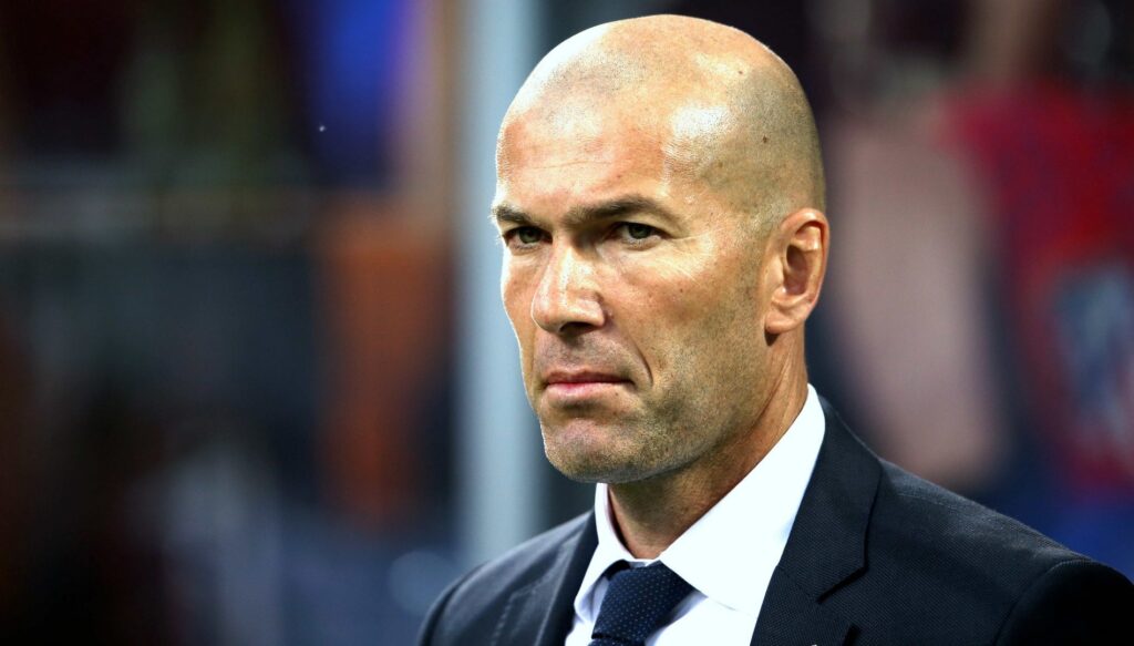 Zinedine Zidane rejected job offers during years, and now it's confirmed as new head coach in France - Gamereactor UK