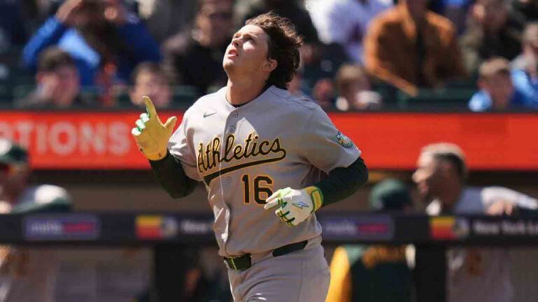 Tigers' Dingler, Athletics' Kurtz exit in 2nd inning due to injury, illness - Sportsnet.ca