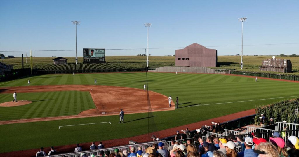 John Deere named presenting sponsor of 2026 MLB at Field of Dreams game - The Quad-City Times