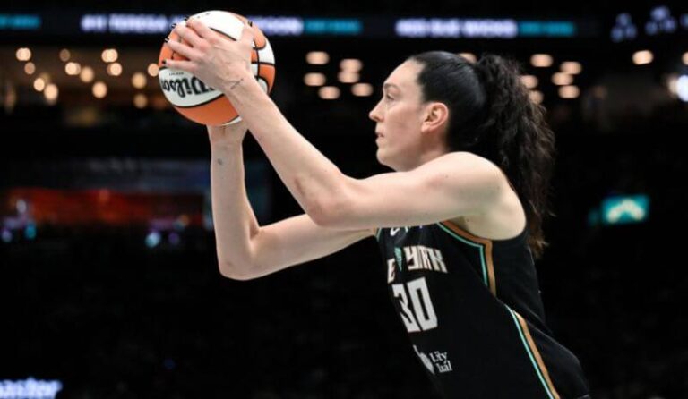 Wings vs Liberty Prediction, Picks & Odds for Tonight’s WNBA Game - Covers.com