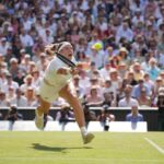 Karolina Muchova plays Linda Noskova in all-Czech final at Wimbledon - WSLS