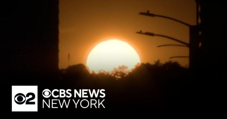 Final Manhattanhenge of the year happening this weekend - CBS News