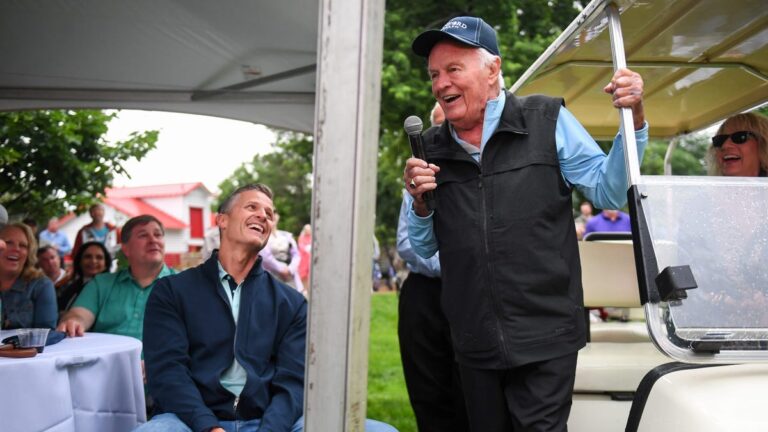 SD billionaire philanthropist T. Denny Sanford has died - Argus Leader