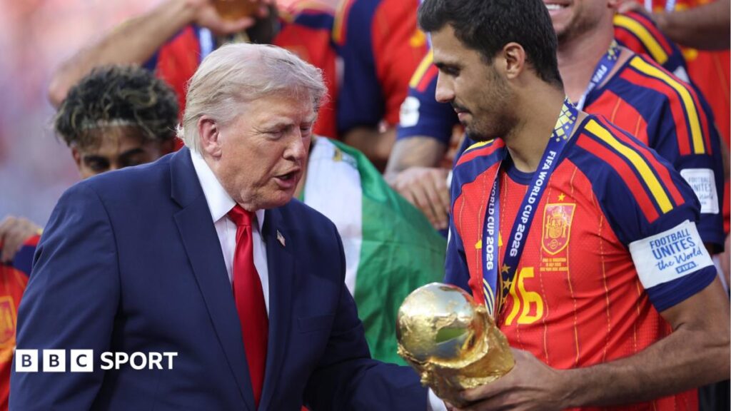 Trump, Bieber and Shakira - a World Cup final like never before - BBC