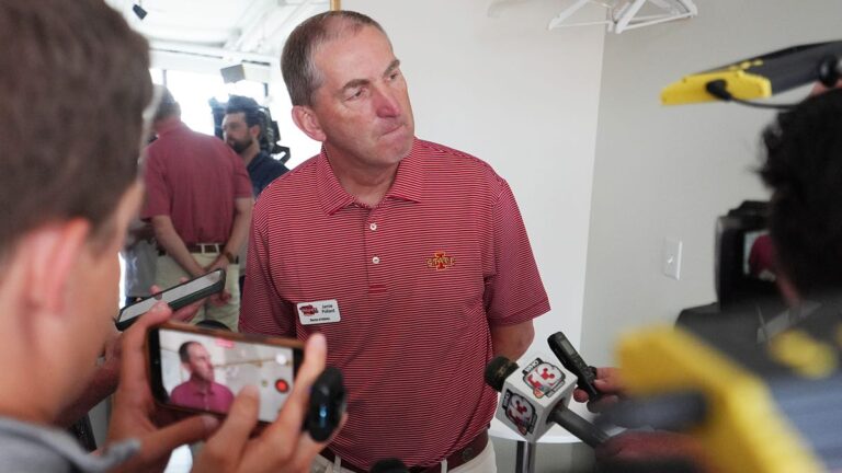 Social media reacts to ISU AD Jamie Pollard announcing retirement - The Des Moines Register