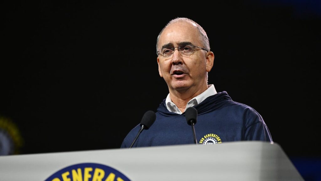 UAW's Fain assessing 'legal options' after report says DOJ probing him - The Detroit News