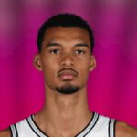 Victor Wembanyama considering signing for less than maximum rookie-scale extension to give San Antonio flexibility? - HoopsHype