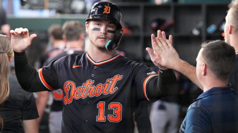 Dillon Dingler, Tigers catcher, leaves game with apparent hand injury - The Detroit News