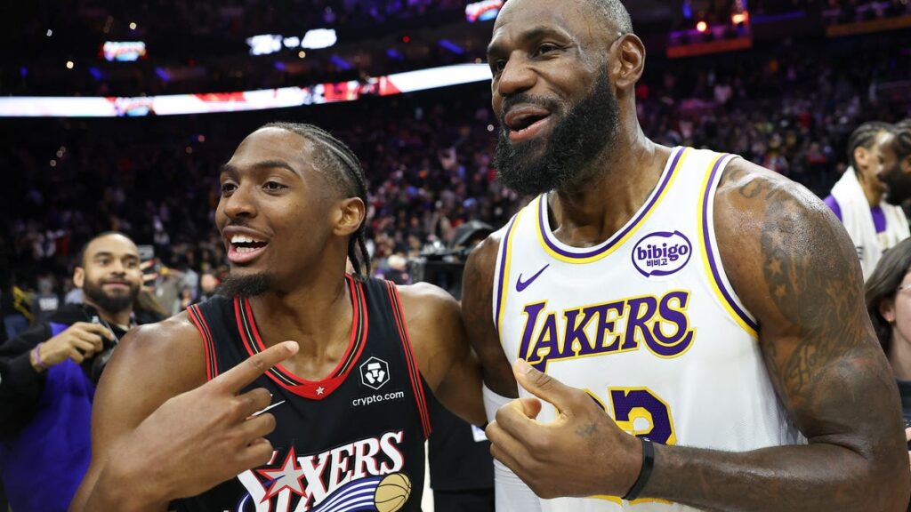 LeBron James passes on third Cavs tour and chooses to sign with 76ers - Akron Beacon Journal