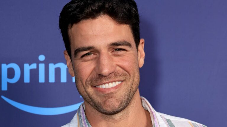 'Bachelorette' alum reveals he was diagnosed with a brain tumor - USA Today