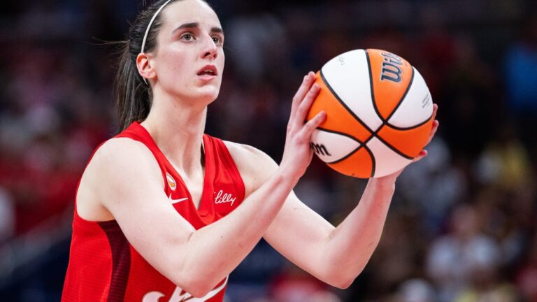 Indiana Fever vs. New York Liberty: Caitlin Clark points, stats - Hawkeyes Wire