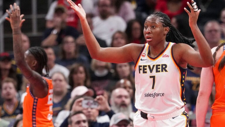 Doyel: Even when things are so positive for the Indiana Fever, the noise is so negative - IndyStar