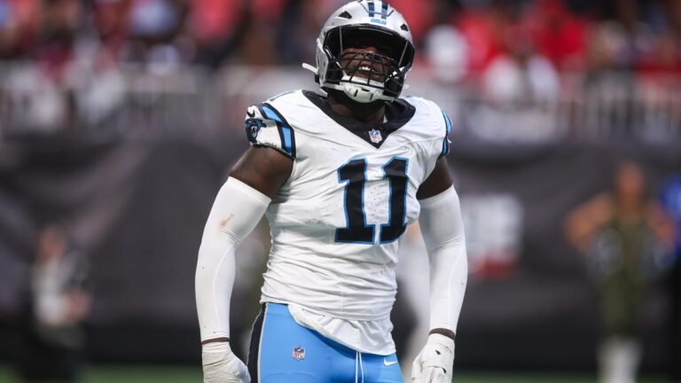 Nic Scourton injury update: Panthers LB hurts knee in training camp - USA Today