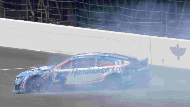 Kyle Larson's tire trouble ends his day at this year's Brickyard 400 - Canton Daily Ledger