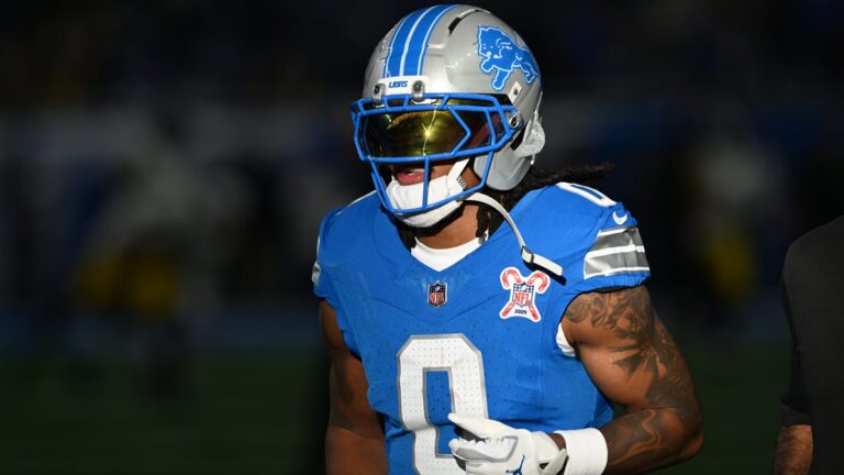 Dan Campbell addresses Jahmyr Gibbs' contract as Lions star appears to hold in - USA Today