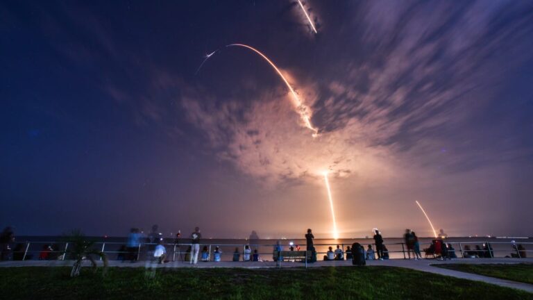 Overnight sonic boom! SpaceX rocket launches from Florida early Thursday on NROL-95 mission - Florida Today