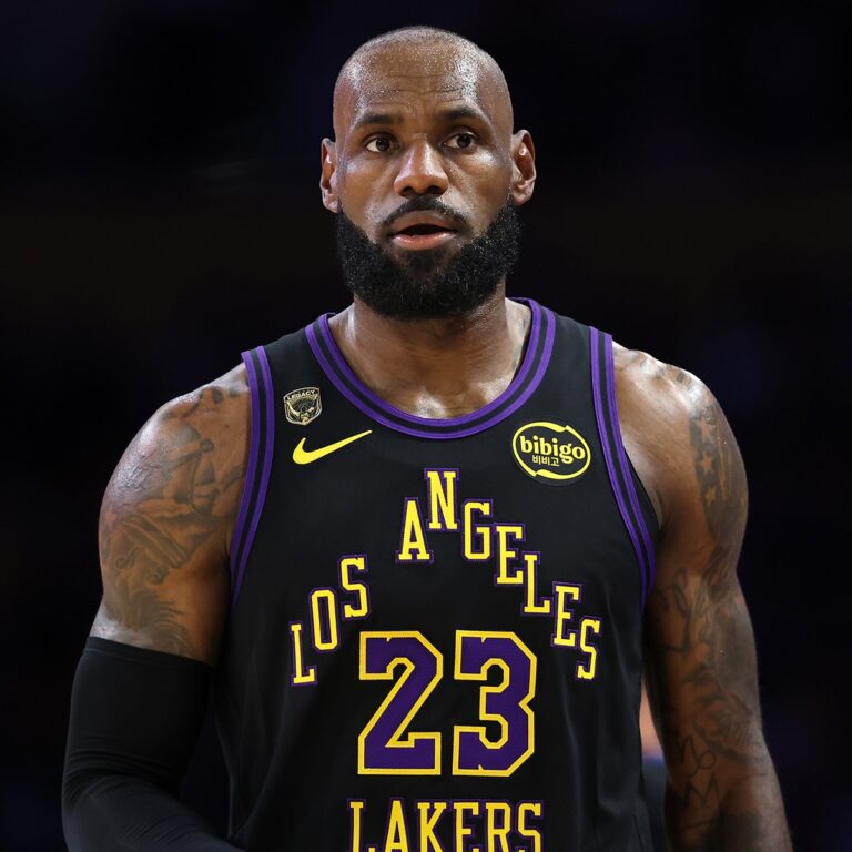 LeBron James Joins Philadelphia 76ers After Exiting Los Angeles Lakers - E! News
