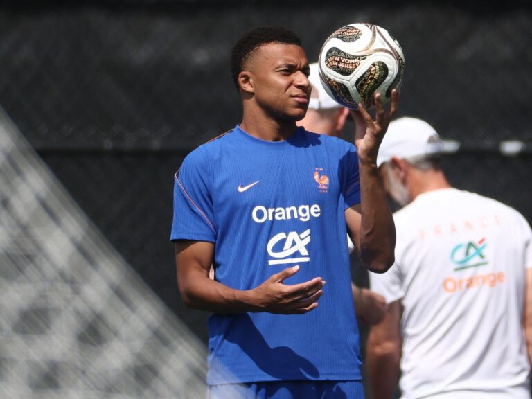 Watch World Cup: Preview ahead of Spain-France semifinal 1 - Al Jazeera