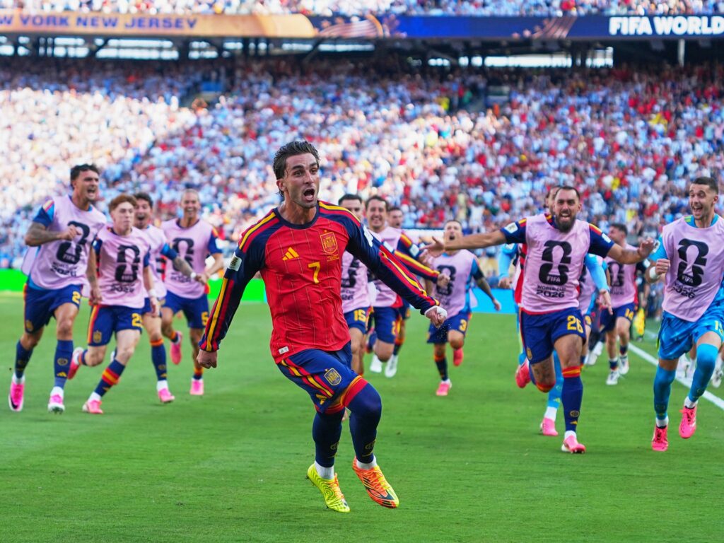 Watch FIFA World Cup: Spain outclass Argentina to become world champions - Al Jazeera
