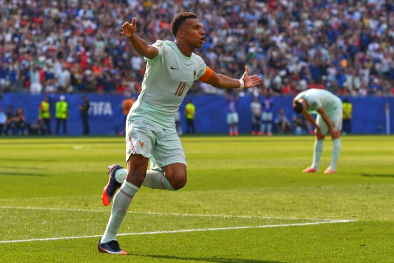 Kylian Mbappé scores his eighth goal of the World Cup, equaling Lionel Messi for the tournament lead - WTOP