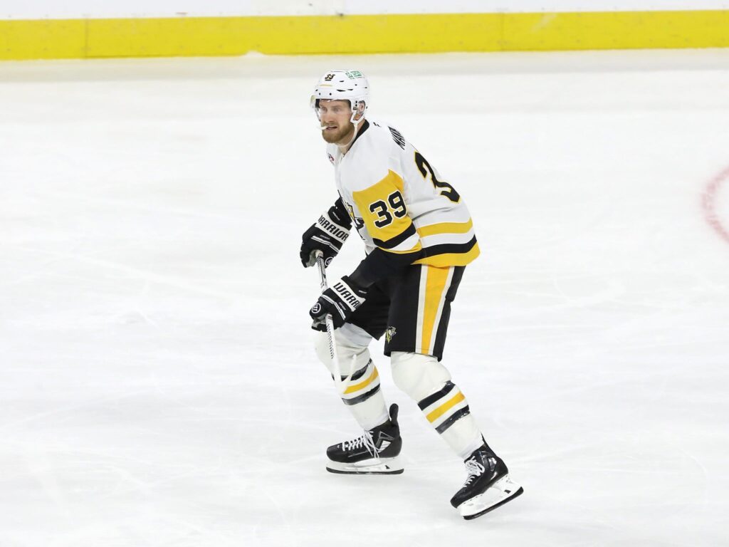 Devils Sign Anthony Mantha to 2-Year Deal - The Hockey Writers