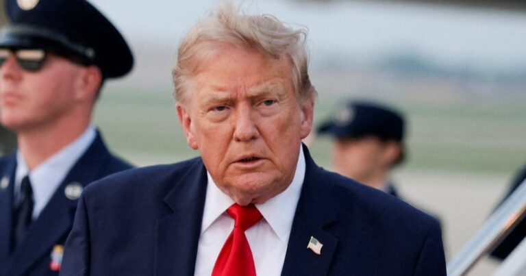 Trump Humiliated as He’s Forced to Beg His Foes for Help - The Daily Beast