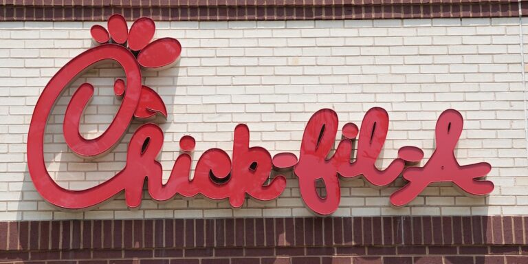 Chick-fil-A Asks Customers to Reset Passwords Following Data Breach - SSBCrack