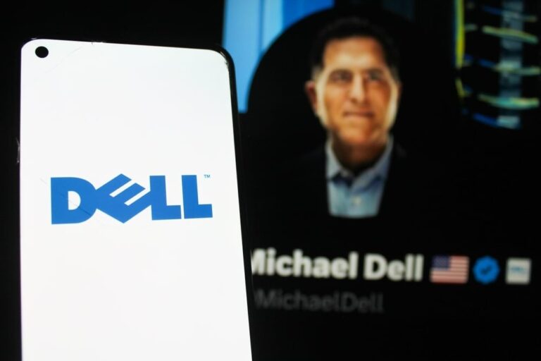 Trump's Dell Shout-Out Sparks Ethics Firestorm As Former White House Lawyer Calls the Stock Trading 'Egre - Benzinga