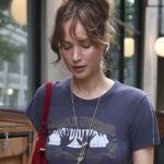 Don't Like Flip-Flops? Jennifer Lawrence and Meghan Markle Agree on This Elegant Alt - Who What Wear