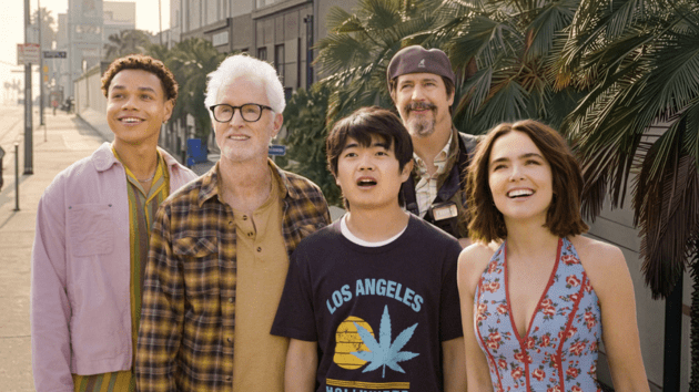 Zoey Deutch, David Wain on their new comedy film ‘Gail Daughtry and the Celebrity Sex Pass’ - MyCentralOregon.com