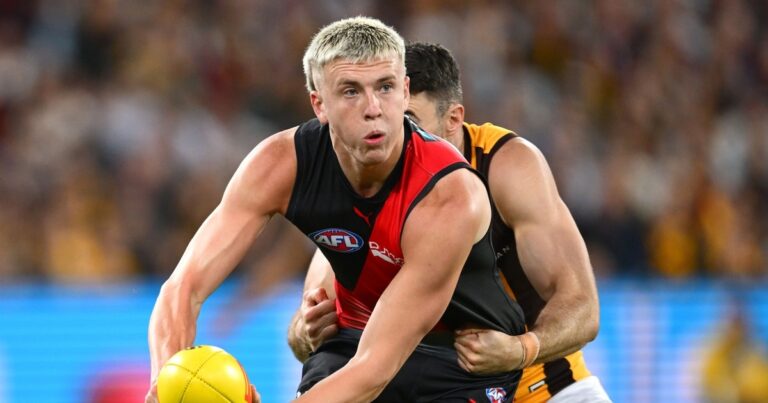 Essendon Takes on Hawthorn at the MCG in AFL Showdown - SSBCrack