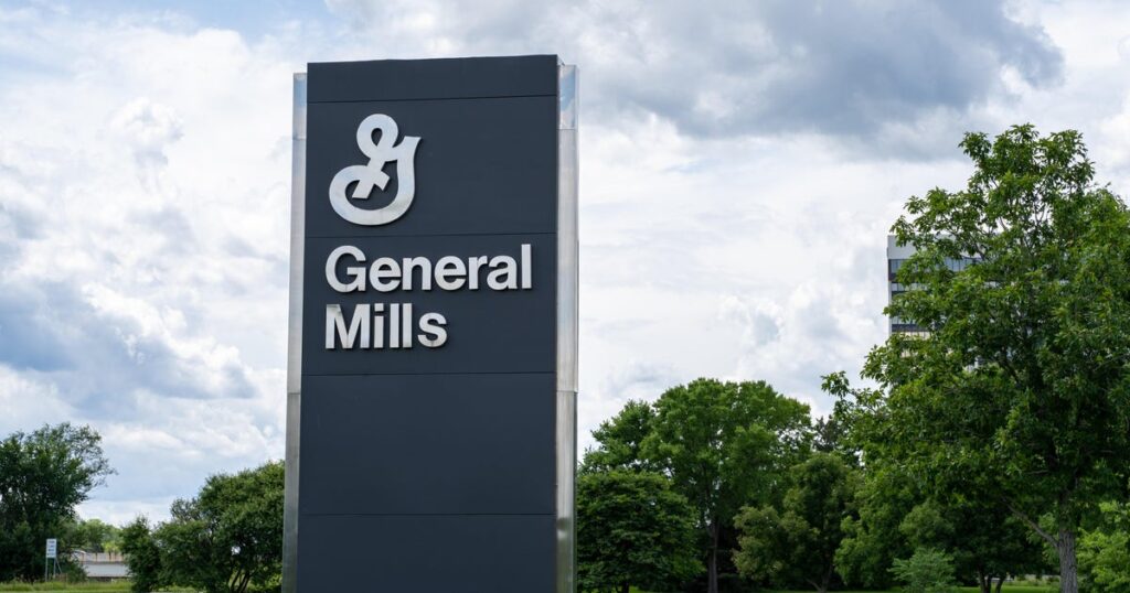 General Mills recalls 736,000 Pillsbury bread rolls due to potential glass contamination - SSBCrack