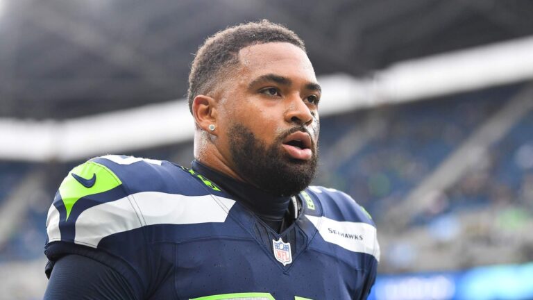 Former Lions Defender Lands With NFC North Rival - heavy.com