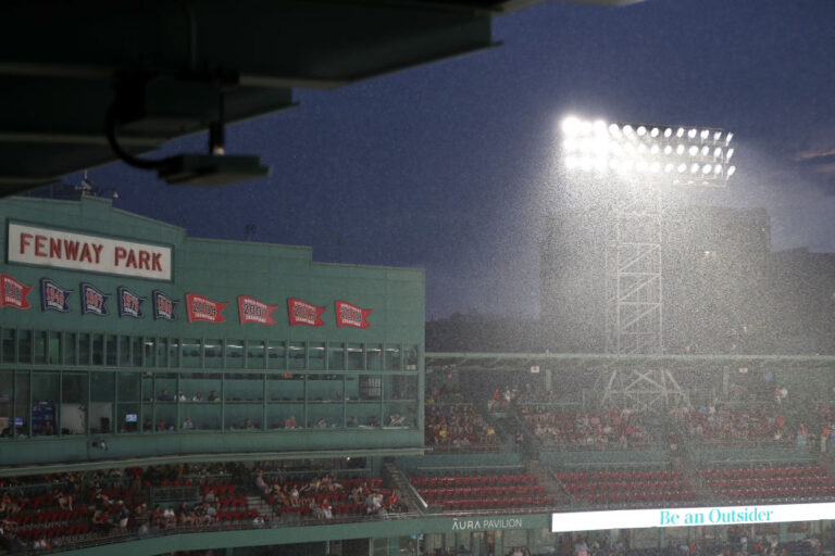 Rays at Red Sox game delayed due to rain Saturday 7/18/26 - DraftKings Network
