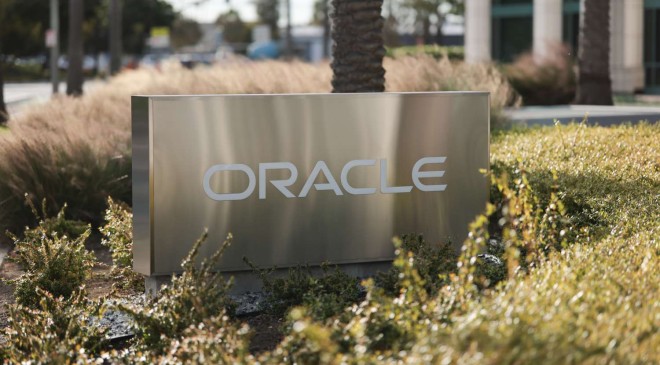 Oracle Balances Cloud Growth and Credit Risk - TradingPedia
